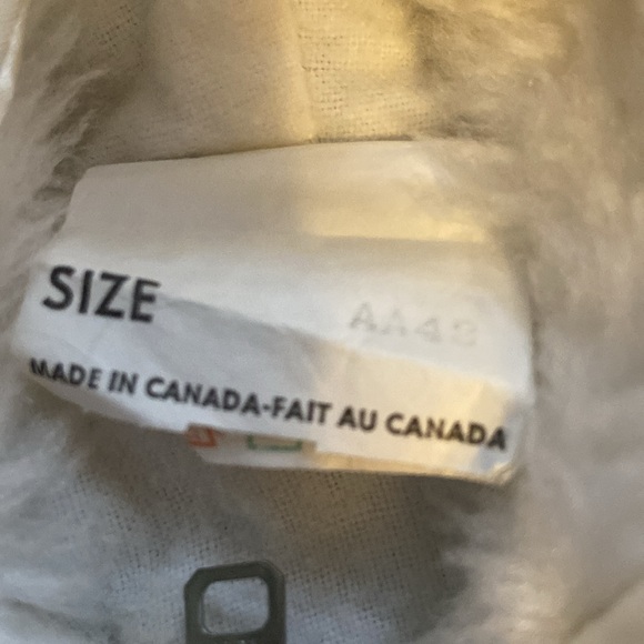 Vintage 1970’s super soft Baby Sac with hoodie and mittens - Picture 4 of 4